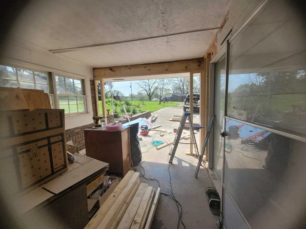 Air movers and dehumidifier for Drying & Dehumidification in Miami Gardens